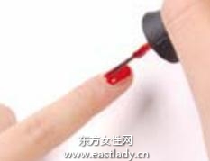 輕松4步驟涂出完美甲面