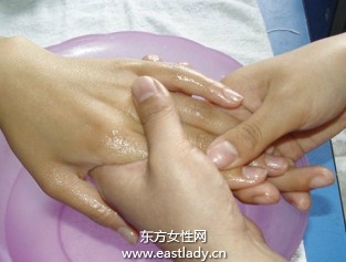 美甲的基本步驟以及注意事項(xiàng)