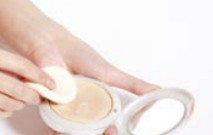 化妝教程之黑眼圈持久遮蓋獲得完美妝效