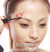 眉色暈染術(shù)讓雙眉看上去更加清爽
