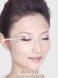 七夕情人節(jié)如何畫出甜美約會眼妝