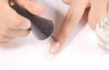 美甲教程之打造精致白蝶法式亮甲