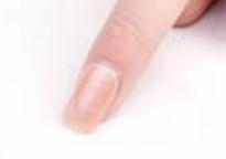 美甲教程之打造淡雅蕾絲美甲