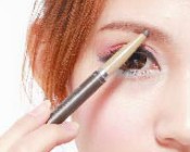 夢幻色彩妝容化妝步驟 用童話色彩變身吧