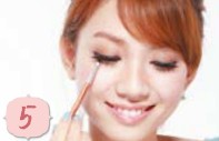 叛逆派裸妝打造可呼吸肌膚