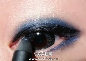 最適合單眼皮女生眼妝畫法