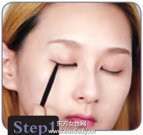 浪漫女性?shī)y容顯露都市白領(lǐng)典雅高貴氣質(zhì)