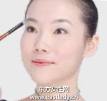 三步驟打造知性職場妝