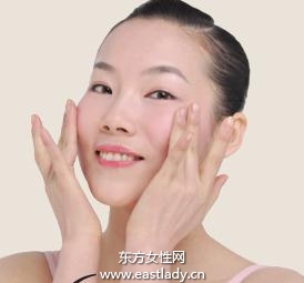 化妝水的正確使用方法