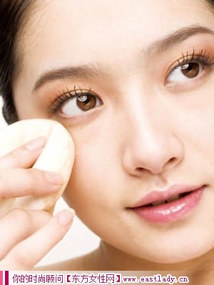 打造靚麗嬌顏 底妝必備四大單品