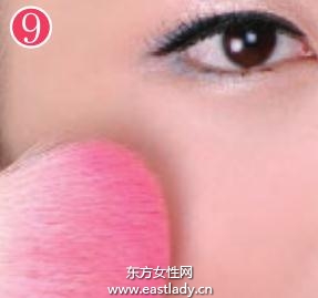 青春活力妝畫法讓青春的氣息撲面而來