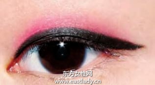 單眼皮女生約會(huì)必畫(huà)誘人草莓妝