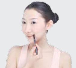 時(shí)尚M形唇妝 幸福唇形新選擇