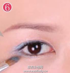 青春活力妝畫法讓青春的氣息撲面而來