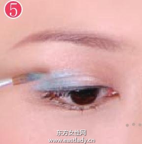 青春活力妝畫法讓青春的氣息撲面而來