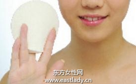 化妝技巧之粉餅的使用秘籍