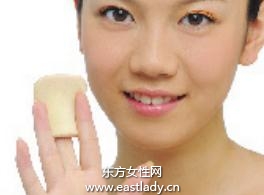 化妝技巧之粉餅的使用秘籍