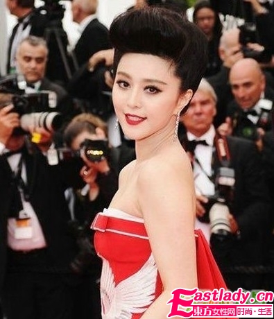 法國戛納節(jié) 范冰冰與李冰冰妝容pk
