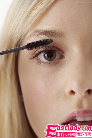 睫毛膏的使用小竅門