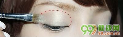 紅色系的眼影怎么畫好看