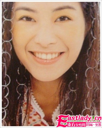 徐懷鈺再出發(fā)甜美造型回顧