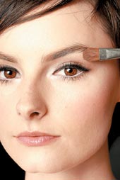 達(dá)人教你用高光 扁平五官變立體