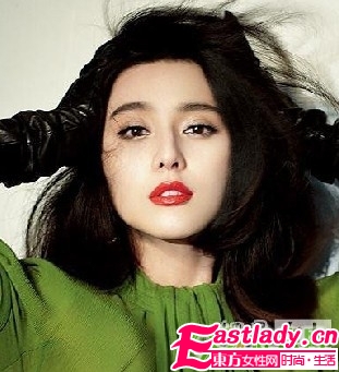 今秋流行 素顏紅唇