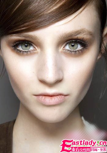 2011秋冬時裝周上滿 眼 秋色