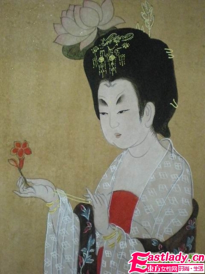 看看中國古代美女們的美容化妝術