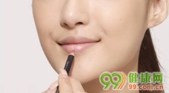 性感的嘟嘟唇要怎么畫