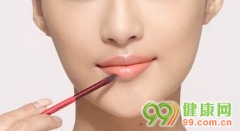 性感的嘟嘟唇要怎么畫
