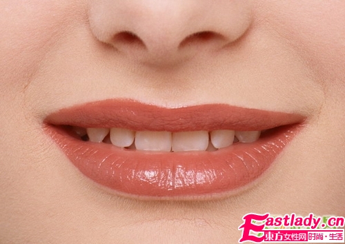 什么顏色唇彩好看 涂上人顯白