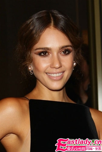 3款超炫熒光眼妝