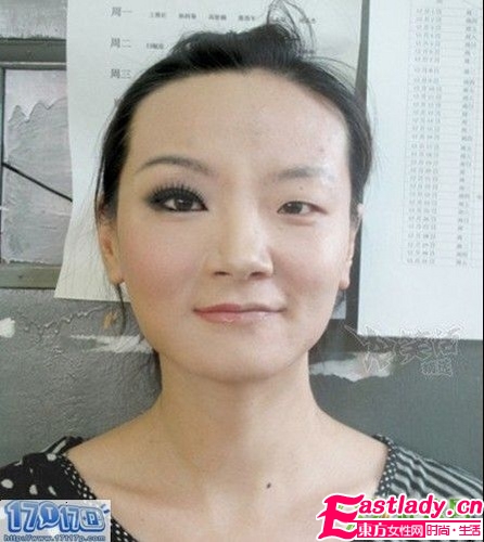 超強(qiáng)悍的美女妝前妝后對(duì)比照 美女變身記