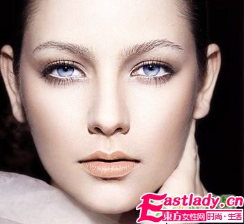 如何挑選眼影、眼線筆