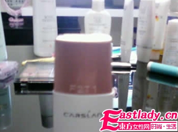 網(wǎng)友曬約會無暇甜美妝容步驟圖