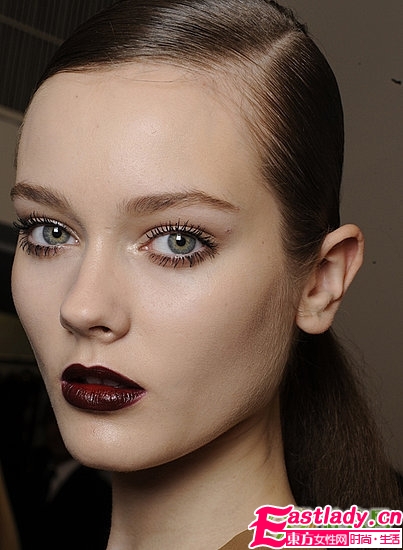 今季不可錯(cuò)過(guò)的八種最I(lǐng)N紅唇