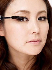 教你畫日系心機大眼妝