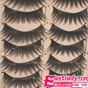 假睫毛PK真睫毛 你選哪邊