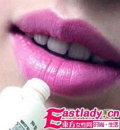 性感煙熏眼妝的技巧步驟圖解