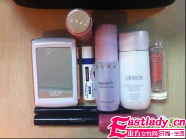 網(wǎng)友爆韓國美女同事的化妝包