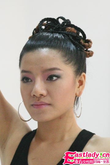 快女四強(qiáng) 潮流妝容搶先看