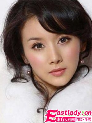 美艷動人 熟女妝容五大技巧