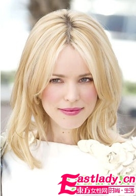 戛納節(jié)明星妝容發(fā)型大pk