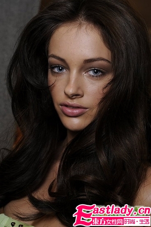 米蘭時(shí)裝周26個(gè)大牌精彩妝容