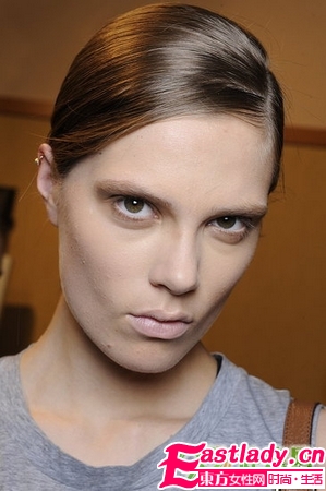 米蘭時(shí)裝周26個(gè)大牌精彩妝容