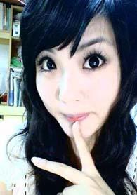 網(wǎng)絡(luò)丑女變美女的化妝過程