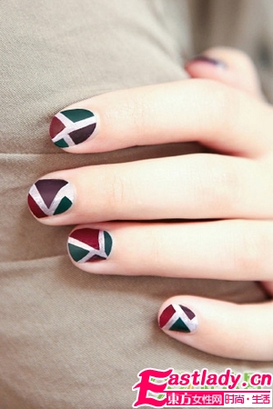 DIY彩色幾何圖案美甲