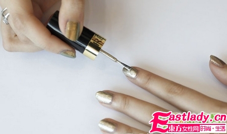 美甲DIY 糖果條紋美甲