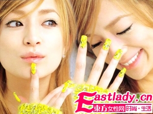 如何給指甲補充營養(yǎng)